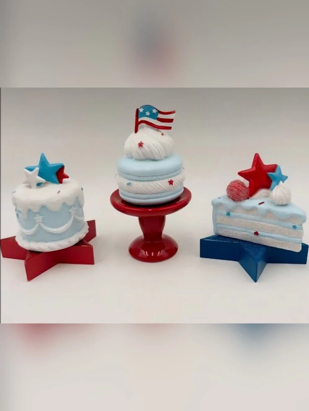 liberty Lane Resin Patriotic Cakes Figurens Set Of 3